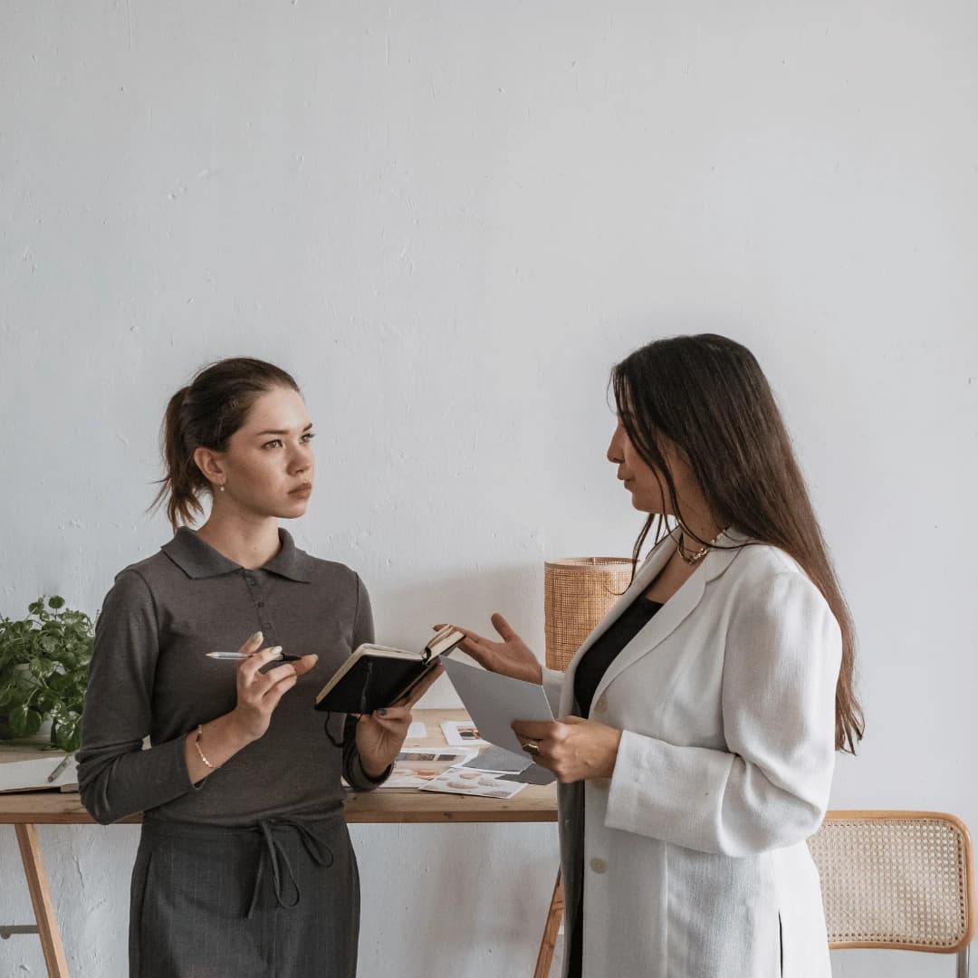 Free Resume Templates? WARNING: You're Doing it WRONG!